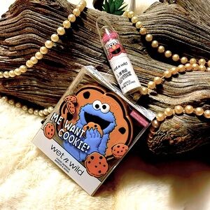 🍪LIMITED EDITION SESAME STREET SET 💄